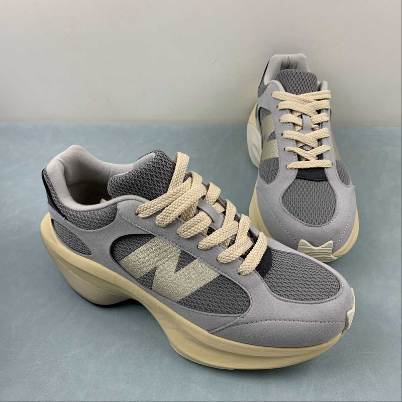 New Balance Warped Runner Gray Matter