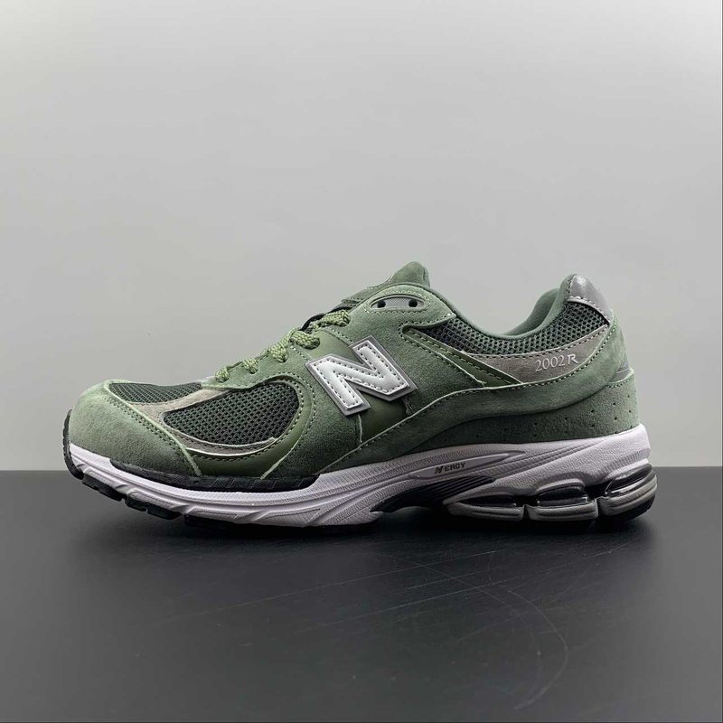 New Balance 2002R Norway Spruce