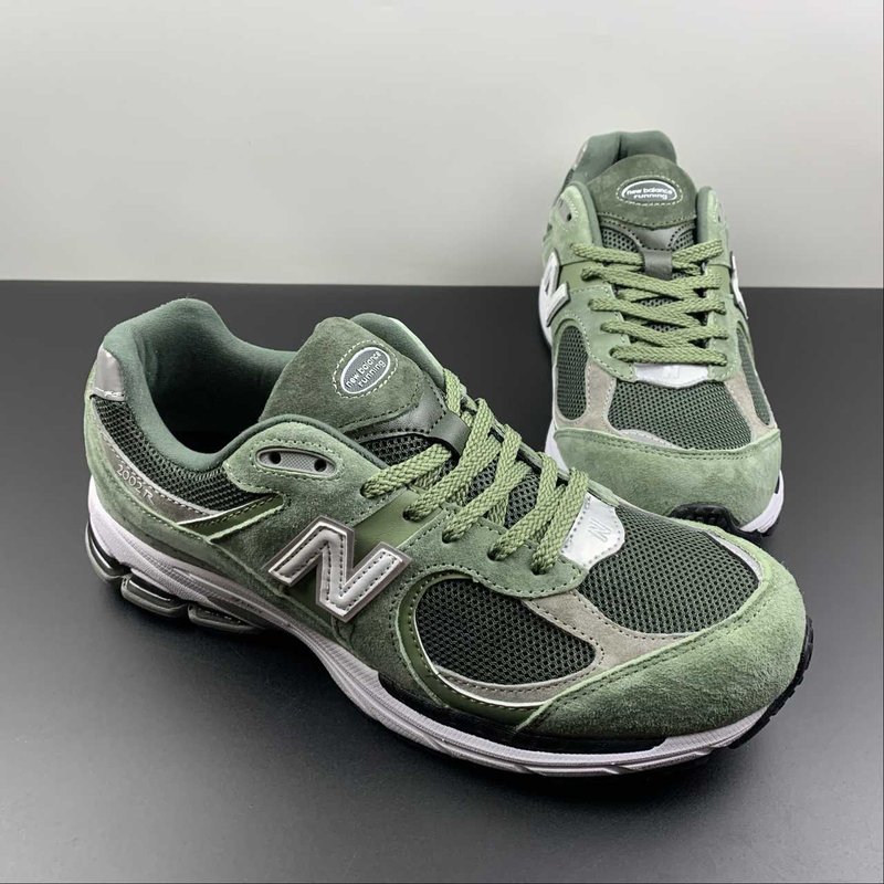 New Balance 2002R Norway Spruce